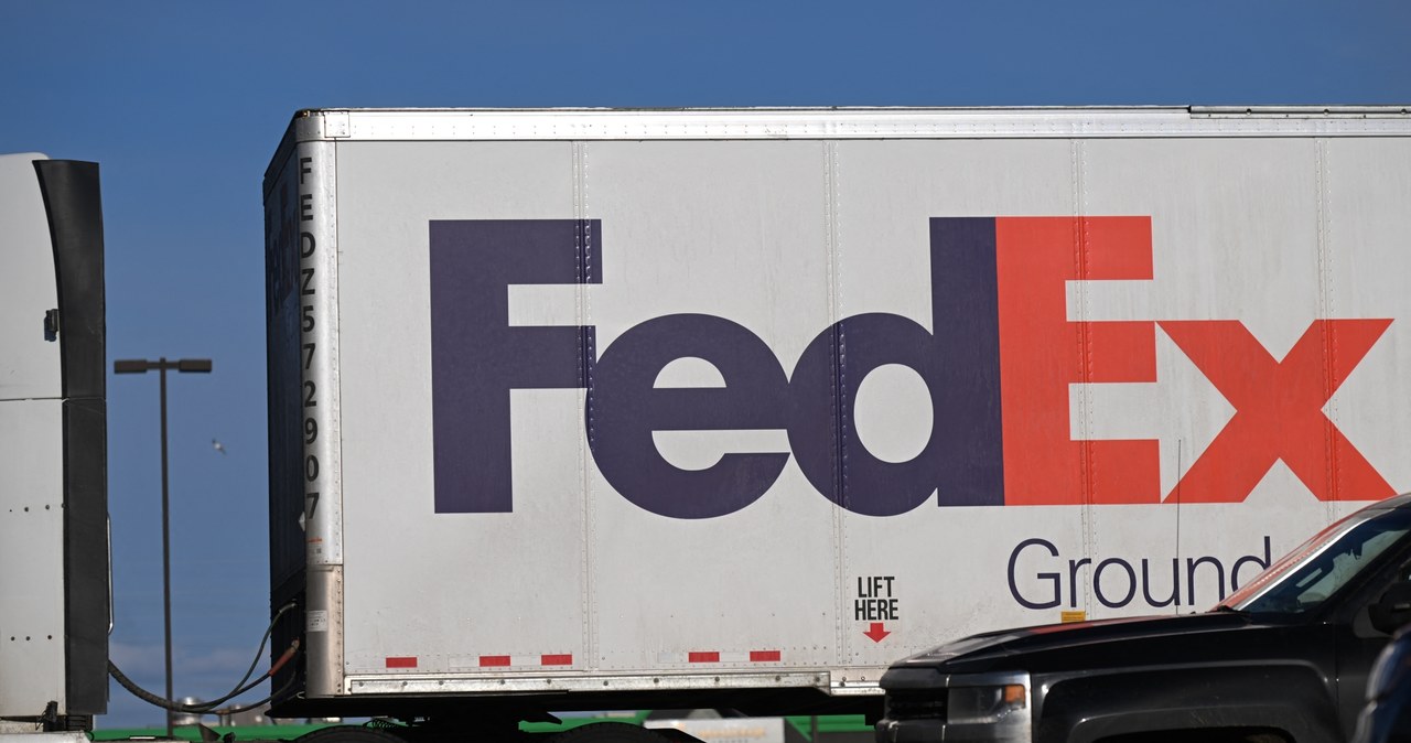 FedEx zwolni od 1,7 do 2 tys. osób w Europie /AFP