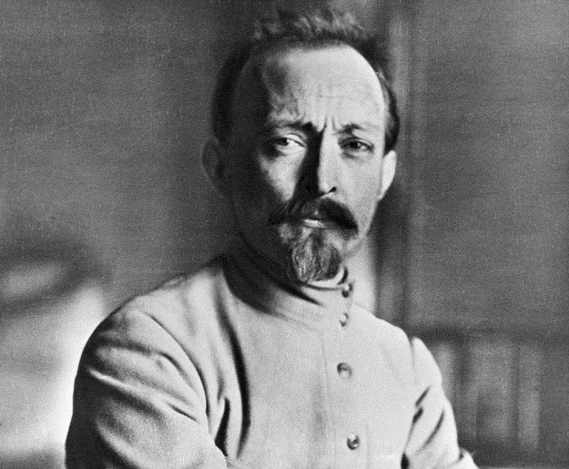 https://i.iplsc.com/feliks-dzierzynski/0002TRGGCF4BAFDK-C116-F4.jpg