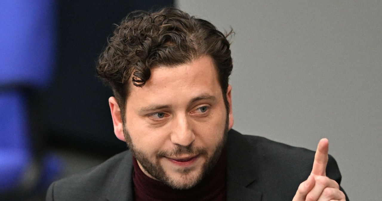 Felix Banaszak wezwał rząd Friedricha Merza do zatrzymania "spirali głupoty" /RALF HIRSCHBERGER    /East News