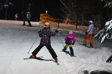 Ferie w jednym terminie dla wszystkich. Co na to prawo?