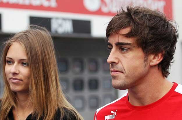 Fernando Alonso wakacje spędza z nową dziewczyną,  Dashą Kapustiną. /Archiwum