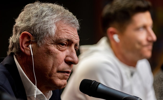 Fernando Santos i Robert Lewandowski podczas czwartkowej konferencji prasowej /Martin Divisek /PAP/EPA