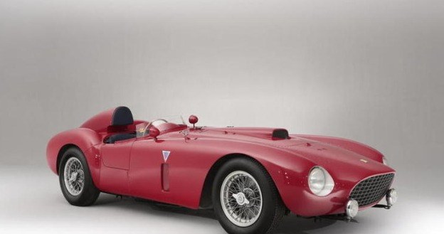 Ferrari 375-Plus z 1954 roku sprzedano za 10,7 mln funtów! /Informacja prasowa