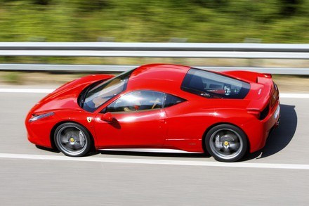 Ferrari 458 italia /Informacja prasowa