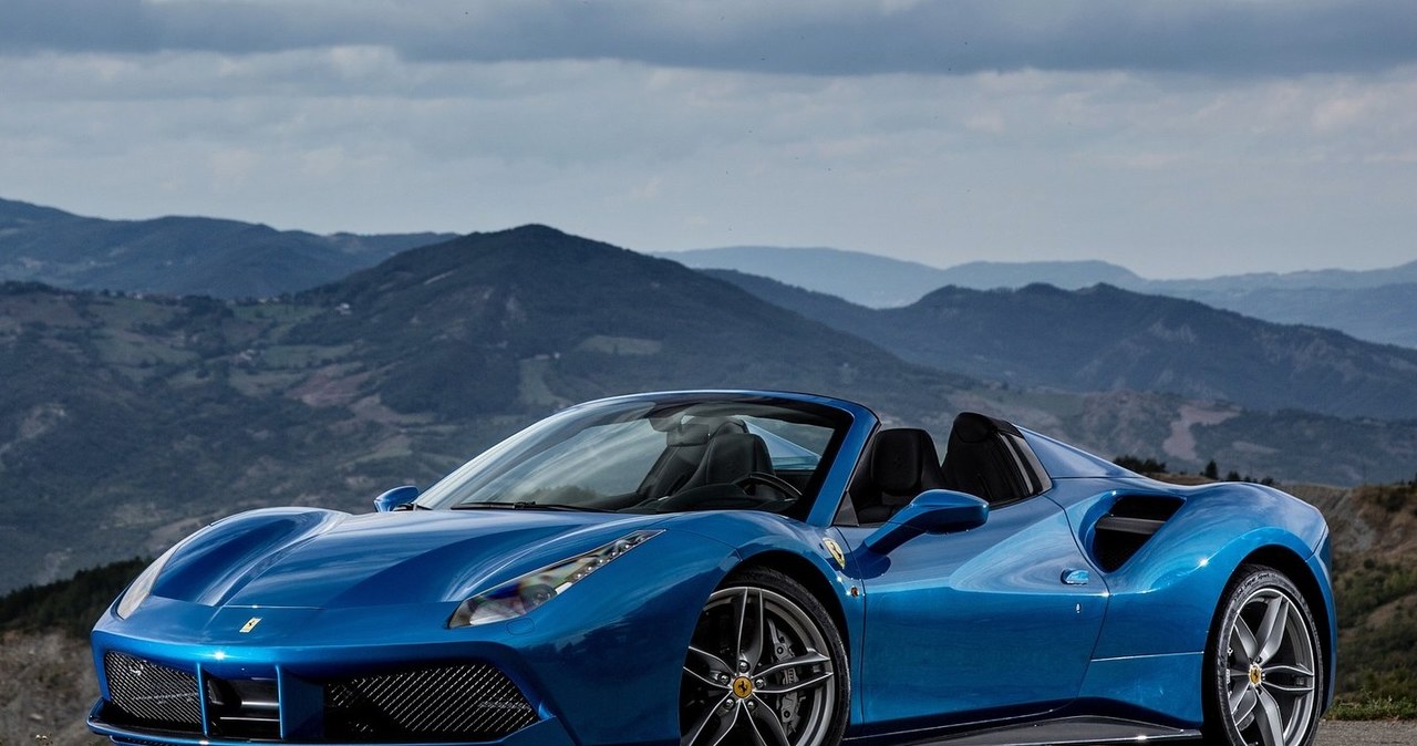 Ferrari 488 Spider /Informacja prasowa