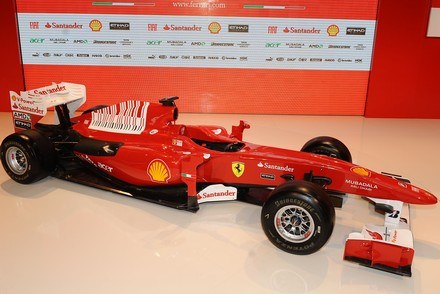 Ferrari F10 /Informacja prasowa