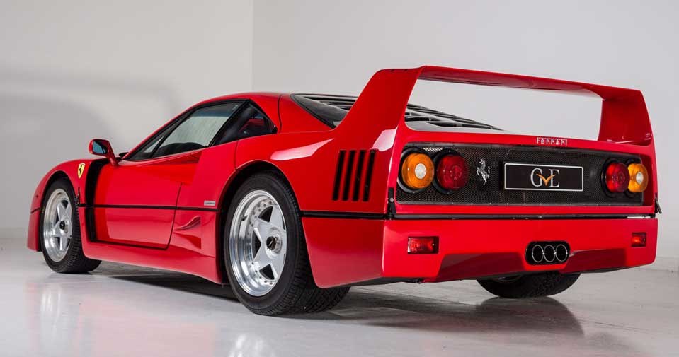 Ferrari F40 /Informacja prasowa