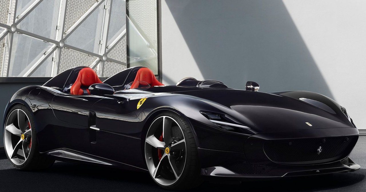 Ferrari Monza SP2 /Informacja prasowa