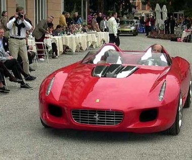 Ferrari Rossa z  Villa d'Este