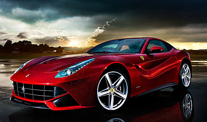 Ferrari wprowadza na rynek nie tylko nowe samochody, ale także perfumy /INTERIA.PL/materiały prasowe