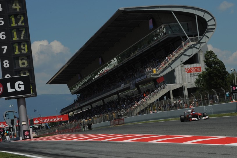 Ferrari znalazłoby się w czołówce GP Hiszpanii, gdyby F2012 przyspieszył o 1-1,3 sekundy /Informacja prasowa