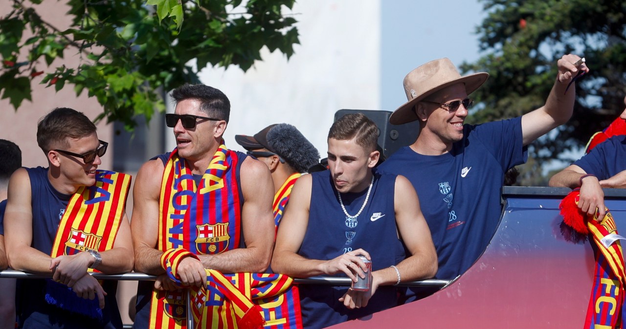 Feta w Barcelonie. Lewandowski i Szczęsny świętują mistrzostwo!