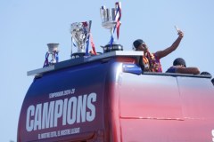 Feta w Barcelonie. Lewandowski i Szczęsny świętują mistrzostwo!