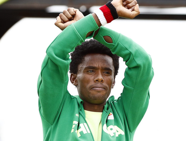 Feyisa Lilesa /DIEGO AZUBEL /PAP/EPA