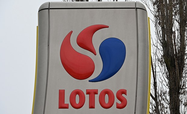 Fiasko elektryka Lotosu, zmarnowany milion dolarów. Ujawniamy kulisy