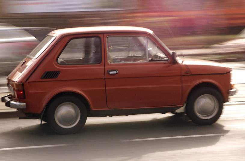 Fiat 126p jest niewątpliwie jednym z najbardziej znanych symboli PRL-u /Agencja FORUM