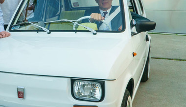 Fiat 126p Toma Hanksa na sprzedaż! Zysk trafi do kombatantów wojennych