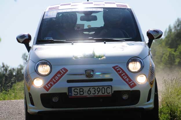 Fiat 500 abarth załogi INTERIA.PL Fot. Algimantas Brazaitis /Informacja prasowa
