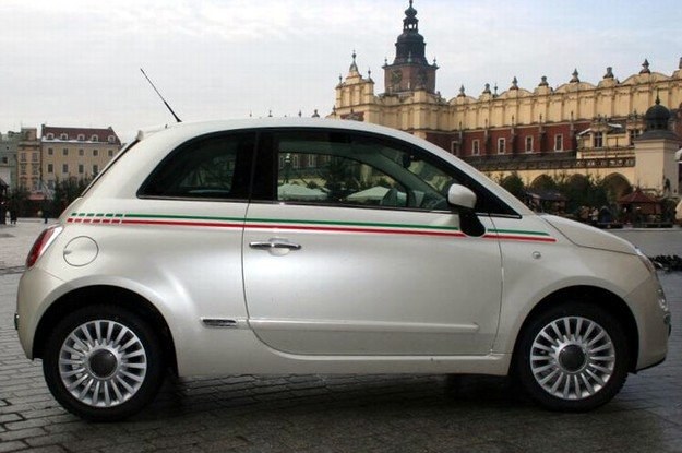 Fiat 500 cieszy się dobrą opinią wśród kierowców /INTERIA.PL