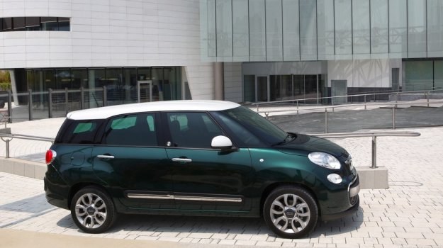 Fiat 500L Living będzie produkowany w serbskiej fabryce w Kragujevacu. /Fiat