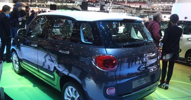 Fiat 500L na salonie w Genewie /INTERIA.PL