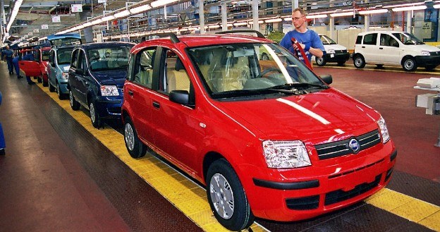 Fiat Panda zdobył europejski tytuł Samochodu Roku 2004. /Fiat