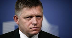 Fico nie poleci do Moskwy przez kraje bałtyckie. Słowacki premier zablokowany