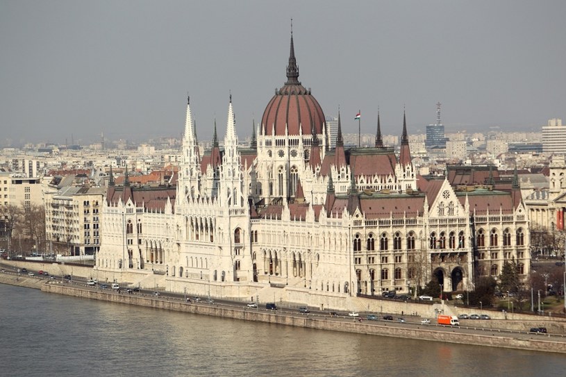 Fidesz chce postawić pomnik Lecha Kaczyńskiego w Budapeszcie /Jan Kucharzyk /East News