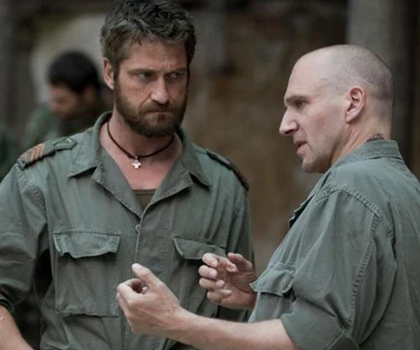 Fiennes i Butler idą na wojnę