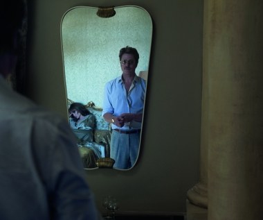 Film opowiada historię kryzysu w związku amerykańskiego pisarza Rolanda (Pitt) i jego żony Vanessy (Jolie Pitt)