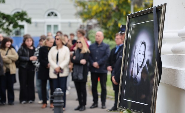 Filmowali zamiast interweniować. Szokujące zachowanie świadków makabry na UW