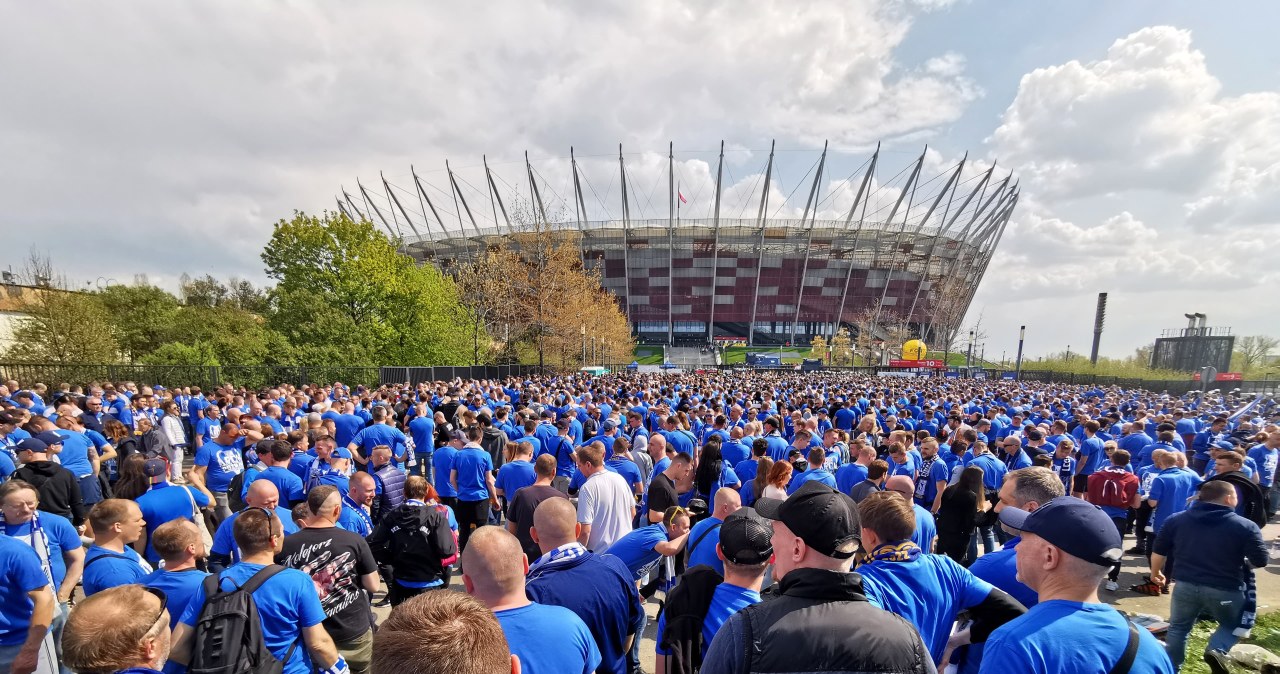 Finał piłkarskiego Pucharu Polski. Tłum kibiców nie mógł wejść na stadion