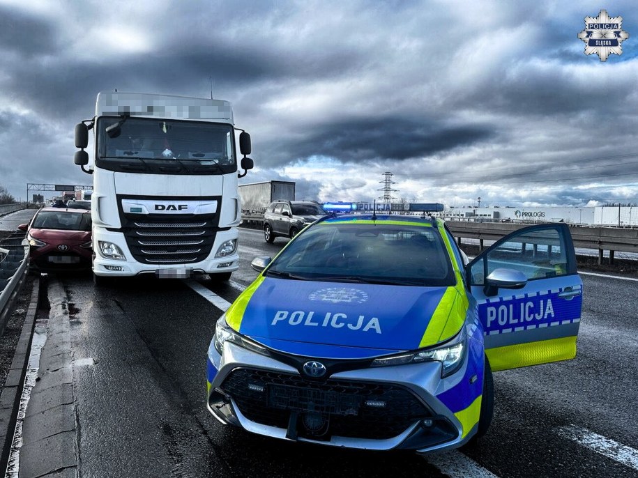 Finał policyjnego pościgu na A4 /Policja Śląska /Policja