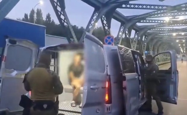 Finał sprawy Ukraińca, który groził podpaleniami. Szef MSWiA pokazał film