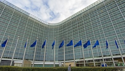 "Financial Times": KE odblokuje 13 mld euro dla Węgier