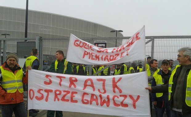 Finansowe przepychanki na budowie stadionu we Wrocławiu