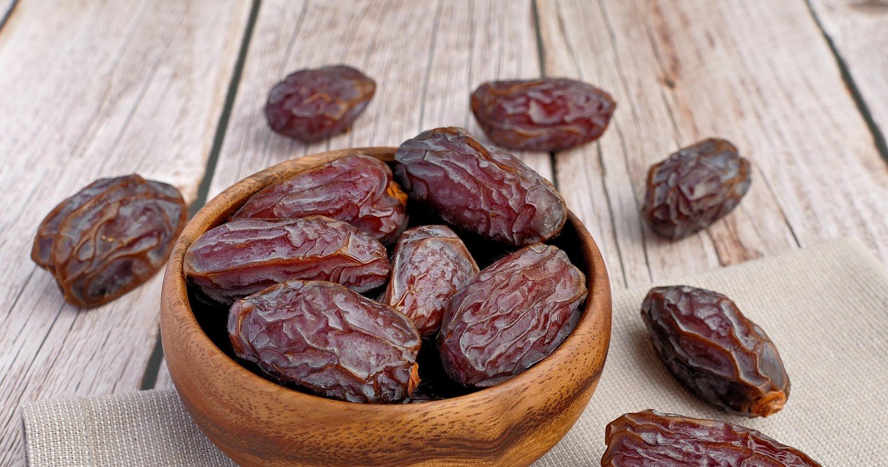 Фініки Меджул недарма називають королівськими - вони великі, соковиті й неймовірно ніжні на смак /pixabay.com