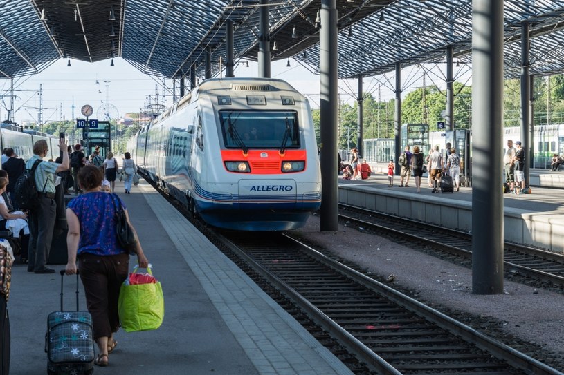 Fińskie koleje państwowe zawieszają połączenia między Helsinkami a Sankt Petersburgiem /123RF/PICSEL
