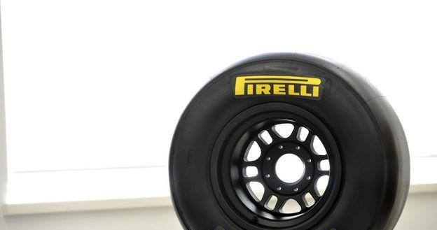 Firma Pirelli będzie dostarczać opony dla Formuły 1 /AFP