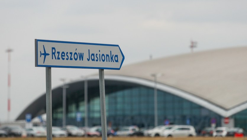 Firma serwisująca samoloty pokłóciła się z lotniskiem w Jasionce. Zwolniono 60 osób
