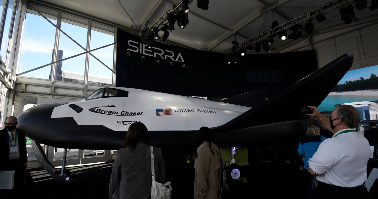 Firma Sierra Space z Nevady prezentuje model Dream Chaser naturalnej wielkości, styczeń 2022 rok /Gene Blevins / Zuma Press / Forum /Agencja FORUM