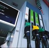 Firmom grozi utrata prawa do odliczania 22% VAT zawartego w cenie paliw /RMF FM