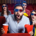 Firmy coraz częściej finansują pracownikom wyjścia do kin i teatrów