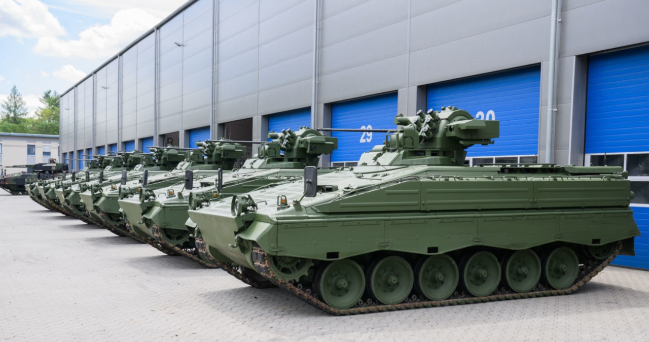 Firmy motoryzacyjne nie wykluczają współpracy z przemysłem zbrojeniowym /JULIAN STRATENSCHULTE / DPA / dpa Picture-Alliance via AFP /AFP