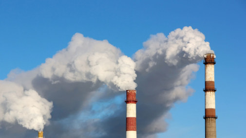 Firmy obiecują zerowe emisje CO2. Jak to osiągną?