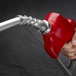 Firmy paliwowe o zbliżającej się opłacie emisyjnej
