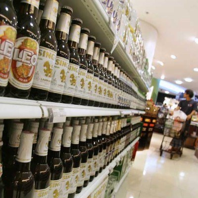 Firmy z branży alkoholowej są zachwycone liberalnymi propozycjami resortu /AFP