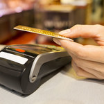 Fiskus chce czuwać nad płatnościami kartą. Kasa online będzie musiała być zintegrowana z terminalem