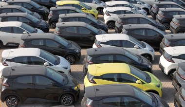 Fiskus sprawdza import aut spoza UE. Setki decyzji o dopłatach