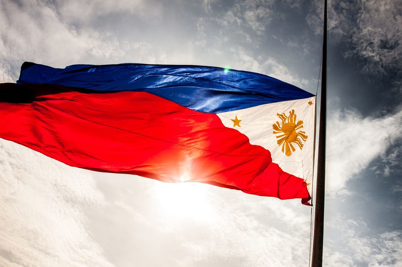 Flaga Filipin /123/RF PICSEL